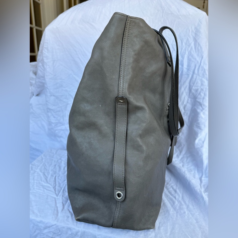 Prada - Etiquette Tote Bag - Picture 5 of 15